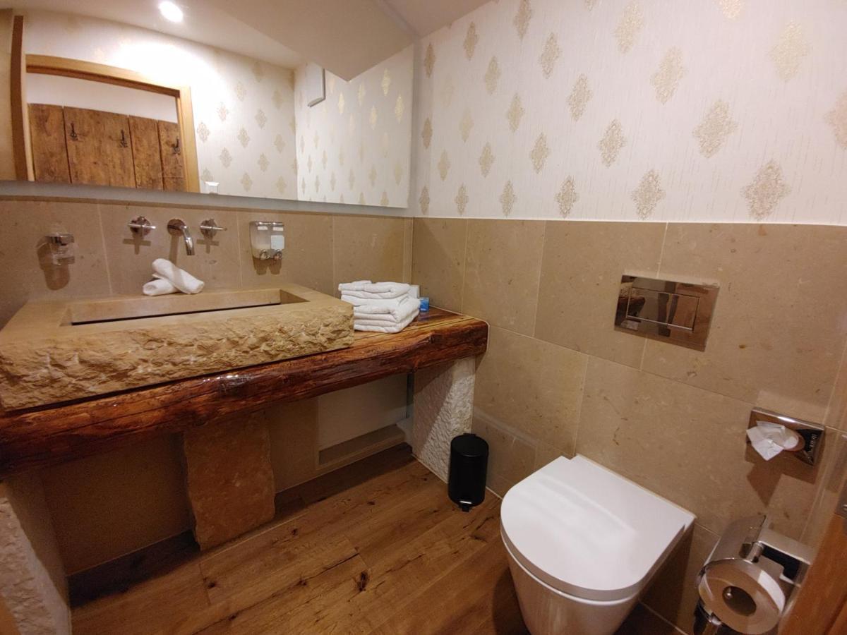 Landgasthof Roderis Nunningen Exteriör bild